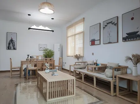 Living in seclusion for a long time Guesthouse Отели рядом с достопримечательностью «Nanyue Grand Temple»