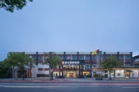 Rezen Select  Shanghai International Resort Hotels near Hangsheng Wanxuan Square