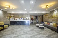 Kanaz Jinmeijia Hotel - غرفة مطلة على الجبل