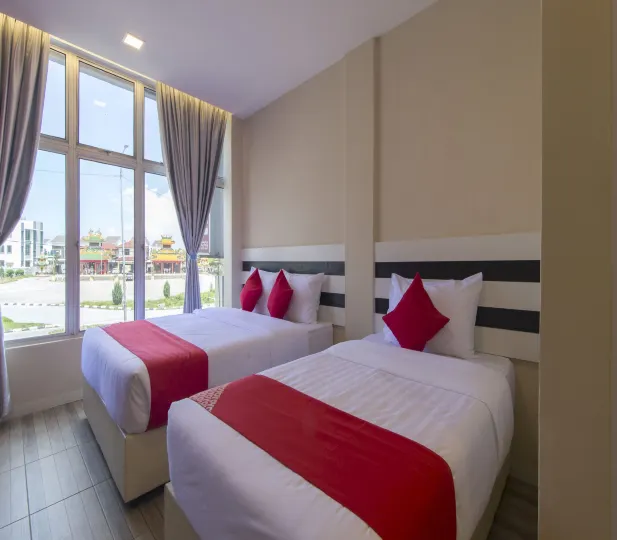 SUPER OYO 1145 Lea Guest House & Cafe