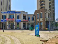Qingyun Xiaozhu Seaview Apartment (Shanhai Plaza Magic Hot Spring Branch)