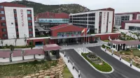 JunanBinhaiHotel Hotels near Qingdao Wenhai College