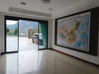 Bama Sea of Flowers Wellness Apartment (Bama Baimo Cave Scenic Area)