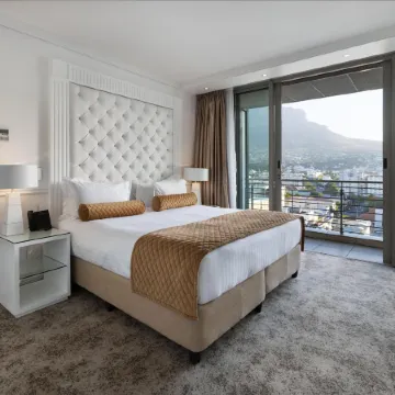 Pepperclub Hotel Отели рядом с достопримечательностью «Клифтонские Пляжи»