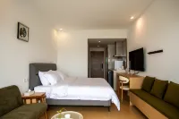 Fuxianhu Ben Shi San share homestay