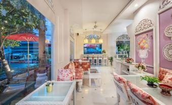 SHIN Hotel Chiangmai Gate