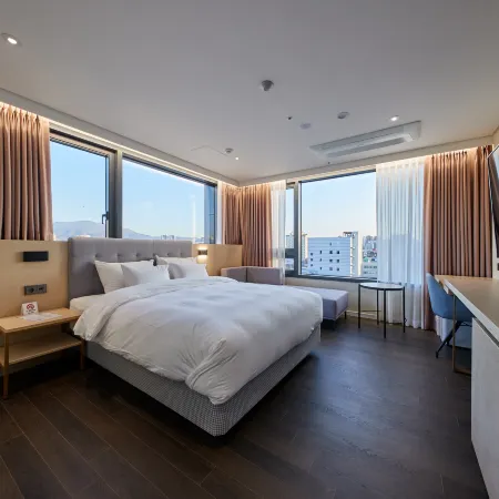 Gwangju H1 Hotel