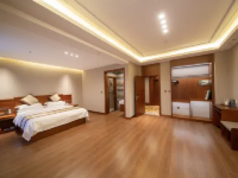 peninsula holiday inn Hotéis em Mohe