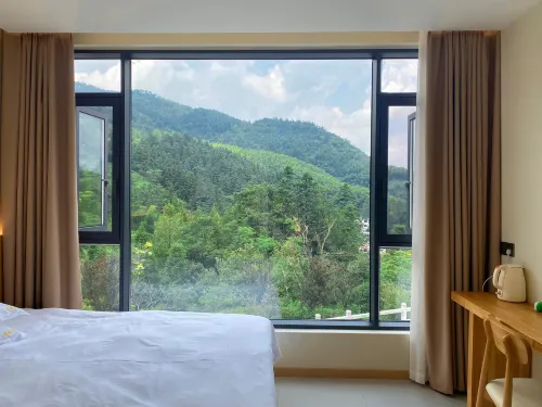 Yuangi Homestay in Jiuhua Mountain Scenic Area