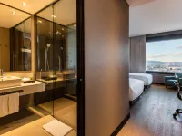 دبل تري باي هيلتون بوجوتا سالتير إيه آر Hotels near بوينتي اراندا