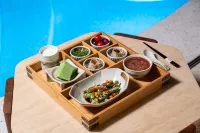 Wanning EnjoyVilla Xiangshu · Secret Healing Vacation Apartment (Shimei Bay) - breakfast