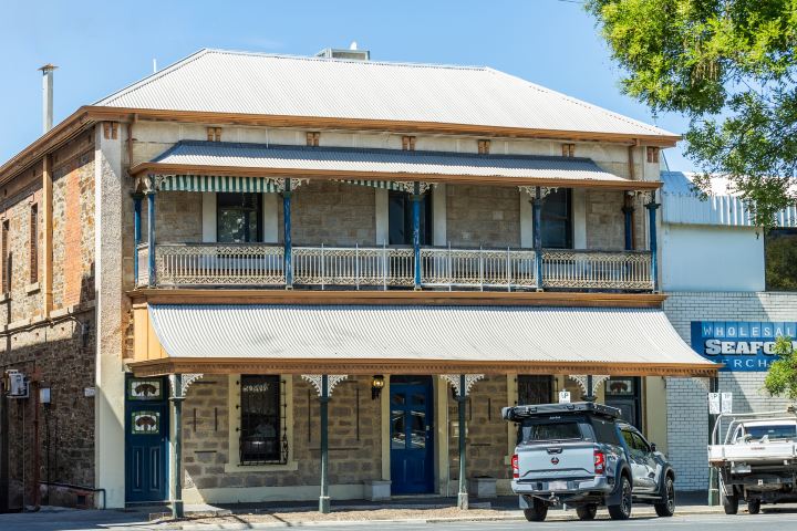 Base Camp Hostel Hotels in Adelaide
