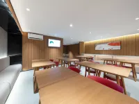 Shankee Coffee Style Hotel (Jinan University Town Yinzuo) Hotels near Changqing