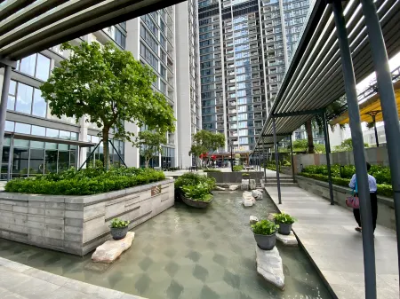 Vinhomes Metropolis Hanoi by South Land