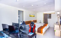 Macheng Jinwei E-Sports Hotel