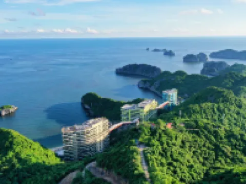 Flamingo Cat Ba Resort – Managed by Flamingo Hotels & Resorts Hôtels à : Cát Hải