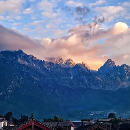 Cloud and Wind · Liangqi YuLong Trip | Free Dreamer Wild Luxury Snow Mountain Courtyard