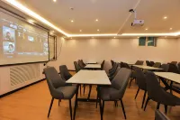 JF FENG HOTEL(Kashgar Pantuocheng Xiangfei Hometown) - Aamiainen