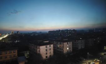 Yuncheng Haoxianglai Homestay (Guoke Huanlegang Store)