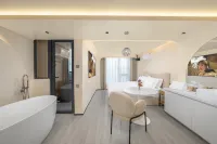 藝軒•高空江景輕居（南沙萬達廣場金洲地鐵站店）