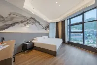 君瀾·安吉天空之城度假酒店 鄰近榮耀天空之城的酒店