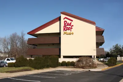 Red Roof Plus+ Philadelphia Airport Hotels near Subaru Park