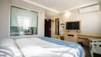 Hezhou Xintai Hotel - balcony