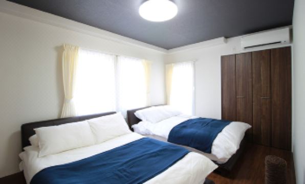 Atrium Deluxe Apartment - Self Check-In Only