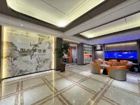 Sunshine 100 Hotel (Jilin Xi'an Road Linjiangmen Square)