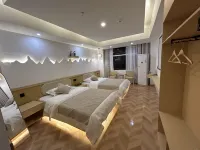 Weining Yunshang Yunji Hotel (Exhibition Center Branch) Hotels near Weining Wusa Gymnasium
