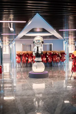 Wu Aikes Hotel (Yinchuan Haibao Park)