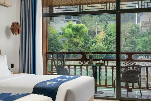 Phoenix Yanyu Building High end Homestay - bars