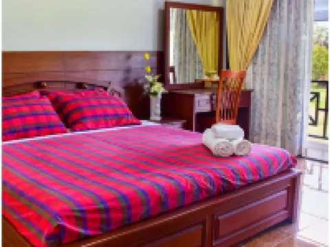 Cabbages & Condoms Hotel Ratchaburi Hotels in Photharam