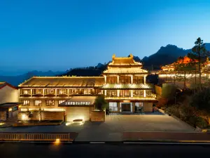 Top Zero  SSAW Garden Hotel
