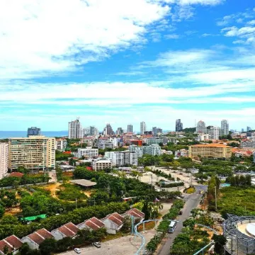 Pattaya Park Beach Resort