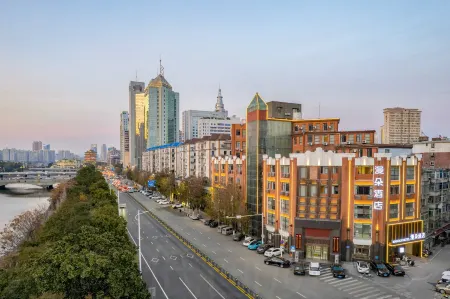 Man Duo Hotel (Nanchang Tengwang Pavilion Wanshou Palace Branch)