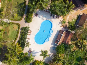 Santi Resort & Spa