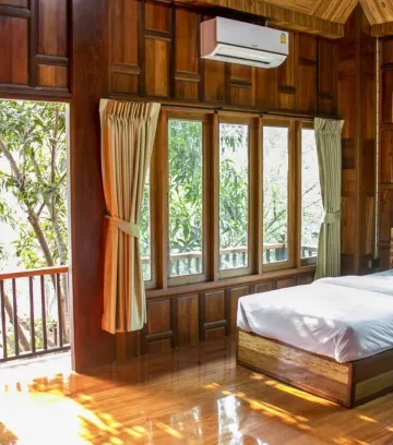 บ้านริมน้ำ  เตียงคู่