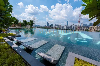 M Vertica Premier Suites Kuala Lumpur Hotels near UCSI University