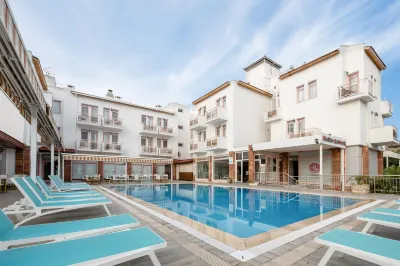 Hanedan Beach Hotel