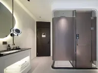 City · Centre | Xidu International Hote - 3 ดาว
