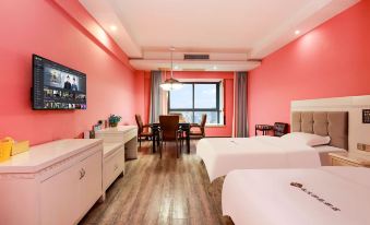 Kevin Business Hotel (Hunan Forest Botanical Garden Maozhutang Subway Station)
