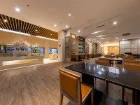Jinfoshanwenquanjiari Hotel Hotels near Jinfuo Mountain