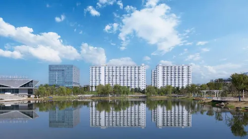 Boke Parker · Lake View Hotel (Changsha Huanghua International Airport T2 Terminal Branch)