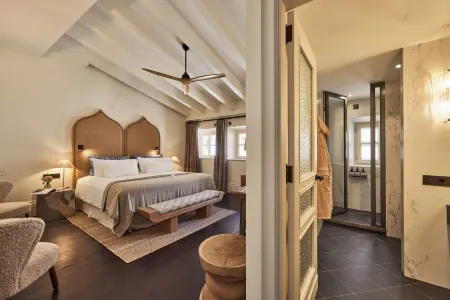 Puro Grand Hotel Отели рядом с достопримечательностью «Son Moix Blanc»