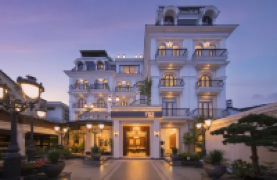 尼亞飯店 Lam Ty Ni Pagoda附近的飯店