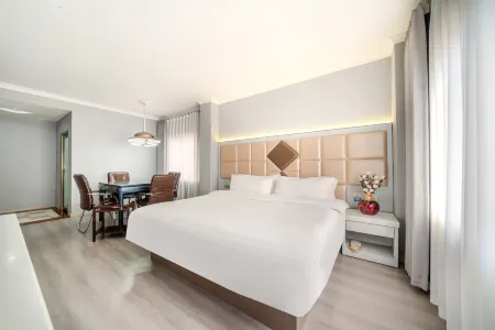 BUDING HOTEL Отели рядом с достопримечательностью «Cuizhenkuan Gallery»