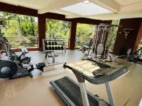 LOU WAI LOU MANSIONS Hotels in Christon Bank