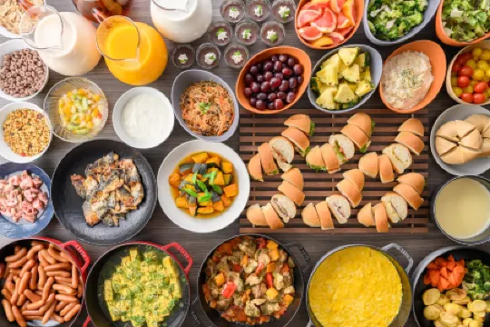 VIA INN UMEDA JR West Group Отели рядом со станцией Osaka-Umeda Station