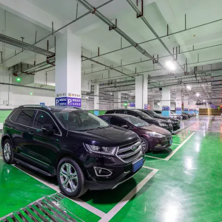 CHEERMAY Hotel (Longnan High-Speed Railway Station Wanda Plaza)